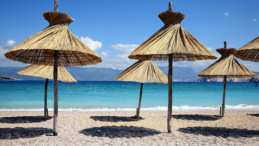 Schöner Strand in der Kvarner Bucht, Kroatien, Familienurlaub in Kroatien